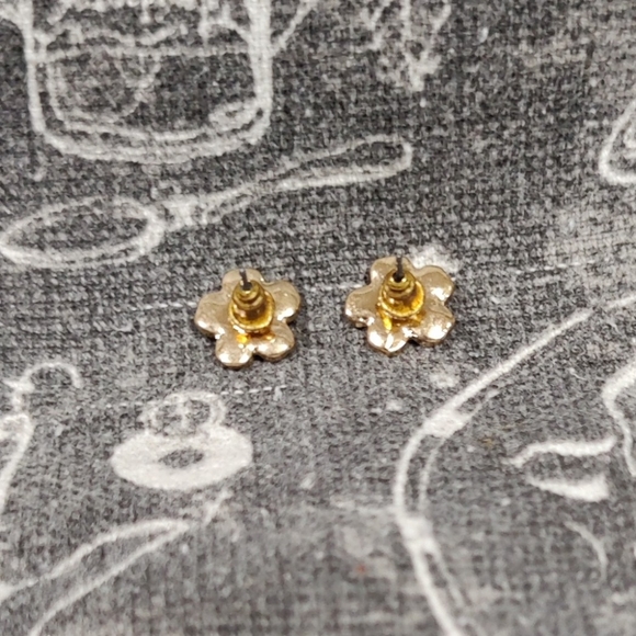 Faux Pearl Sakura Flower Stud Earrings - Picture 6 of 6